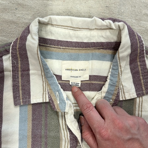 AE XS Oversized Fit Button Down Shirt - Picture 2 of 6